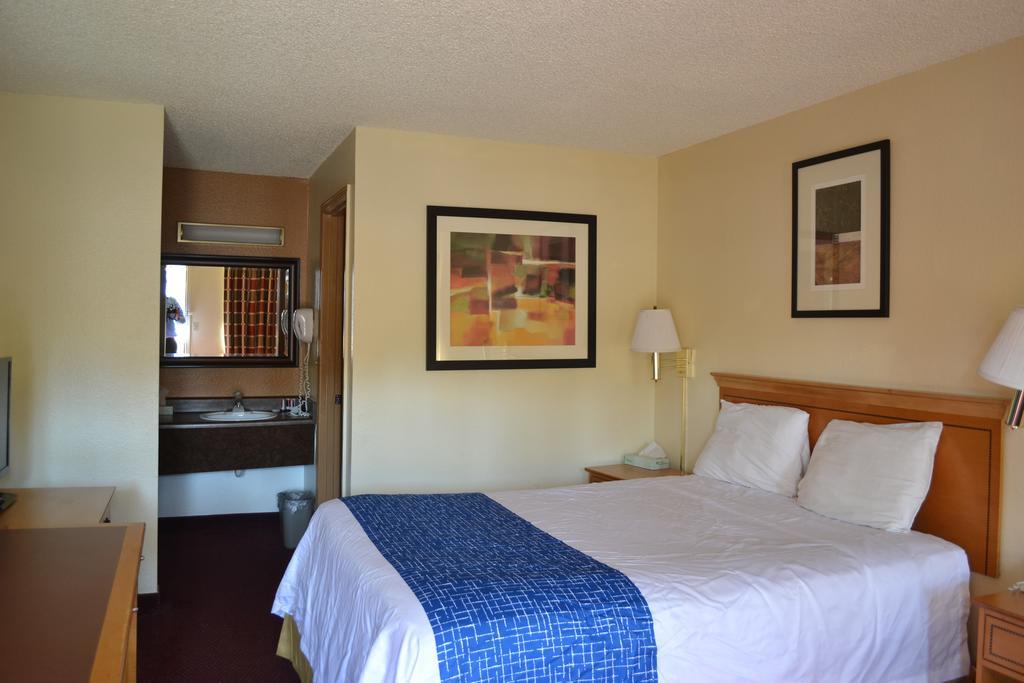 Travelodge By Wyndham Sea-Tac Airport North Tukwila Eksteriør billede