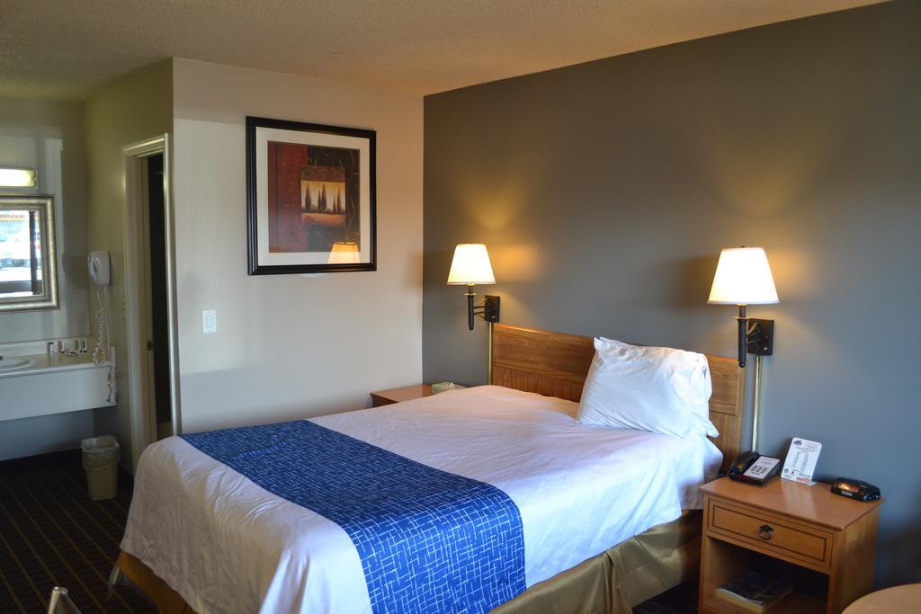 Travelodge By Wyndham Sea-Tac Airport North Tukwila Eksteriør billede
