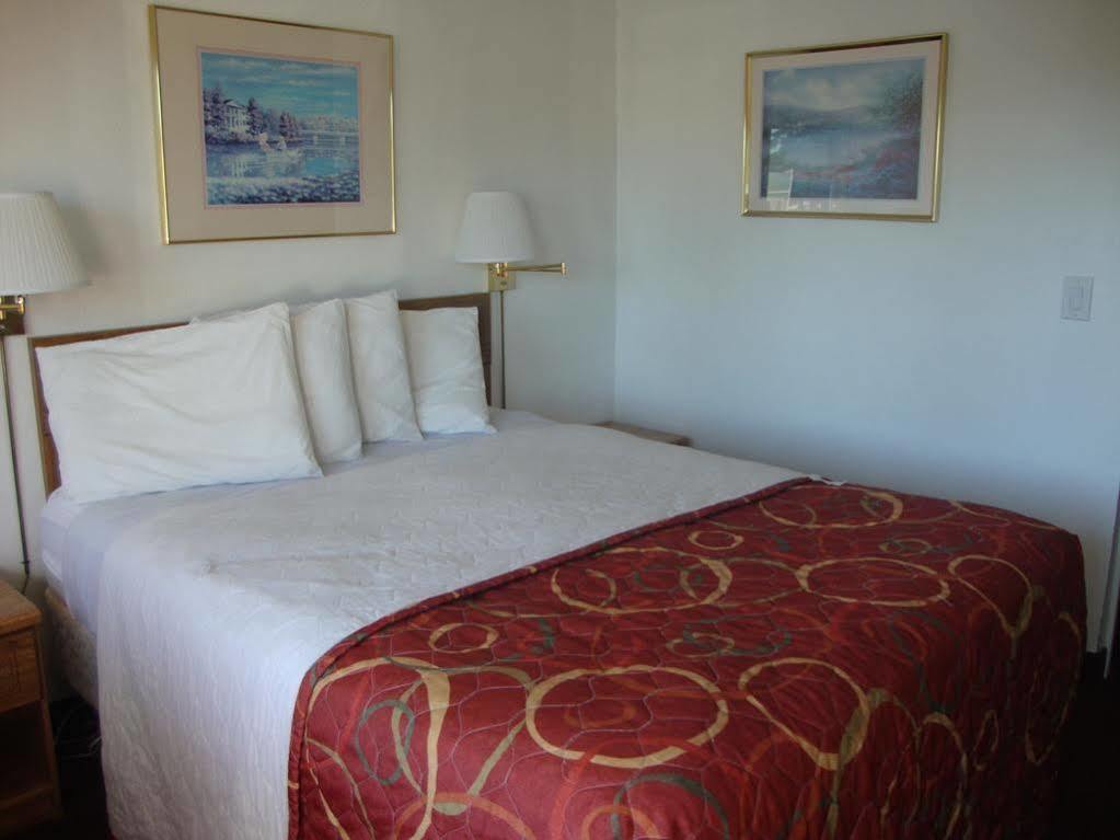 Travelodge By Wyndham Sea-Tac Airport North Tukwila Eksteriør billede