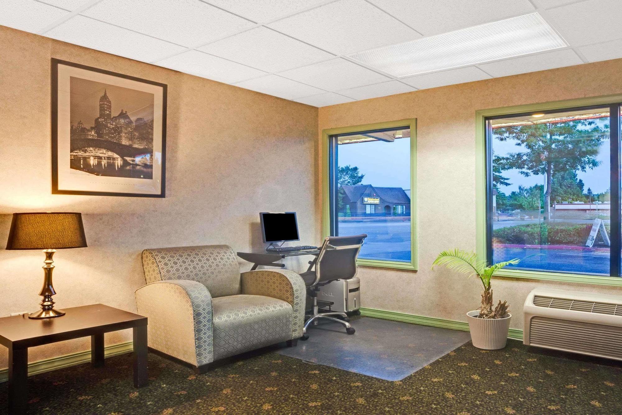 Travelodge By Wyndham Sea-Tac Airport North Tukwila Eksteriør billede